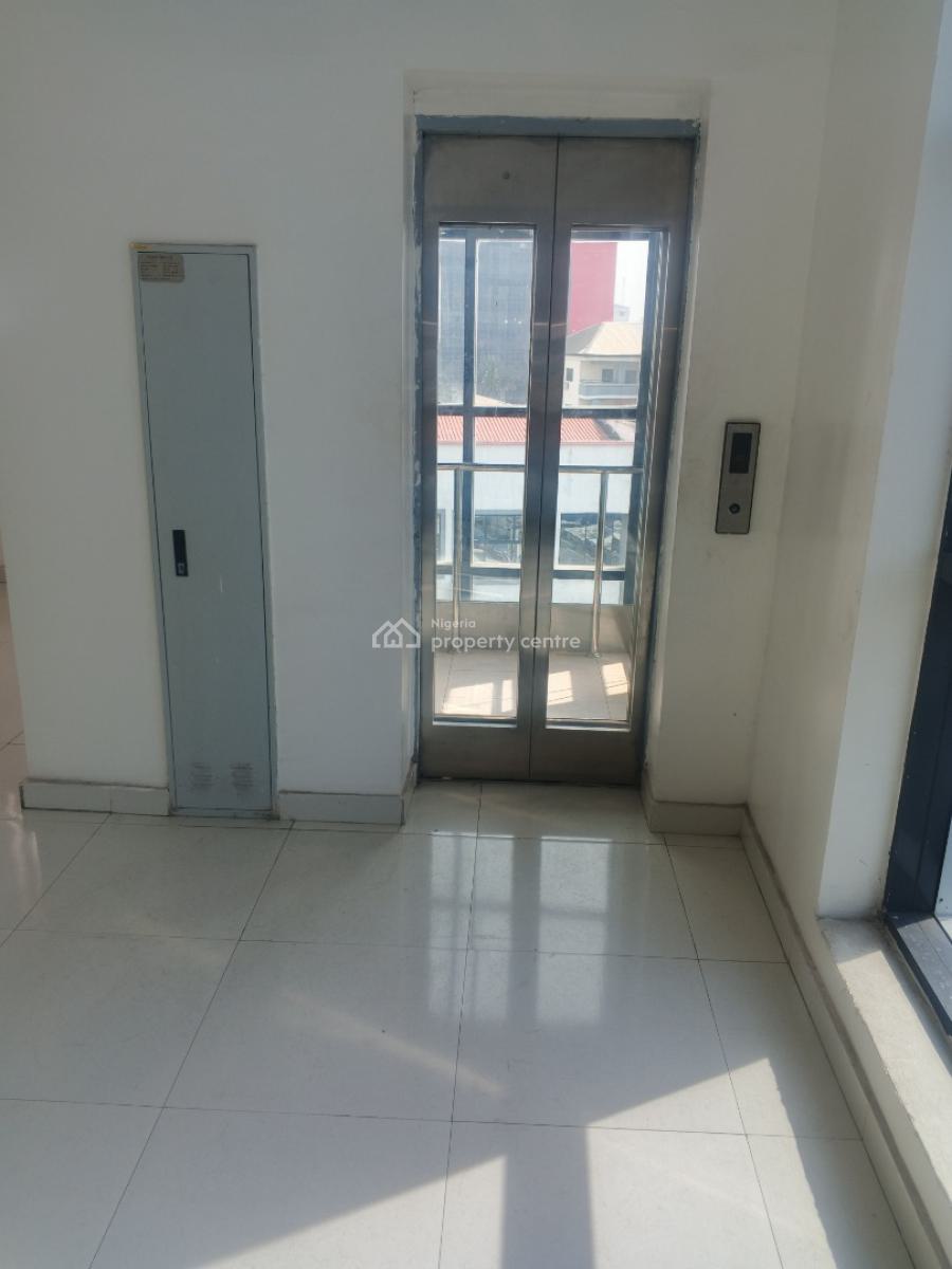108, 123 and 150 Sq Mts Open Plan  Serviced Office Spaces, Near Eko Hotel Roundabout, Victoria Island (vi), Lagos, Office Space for Rent