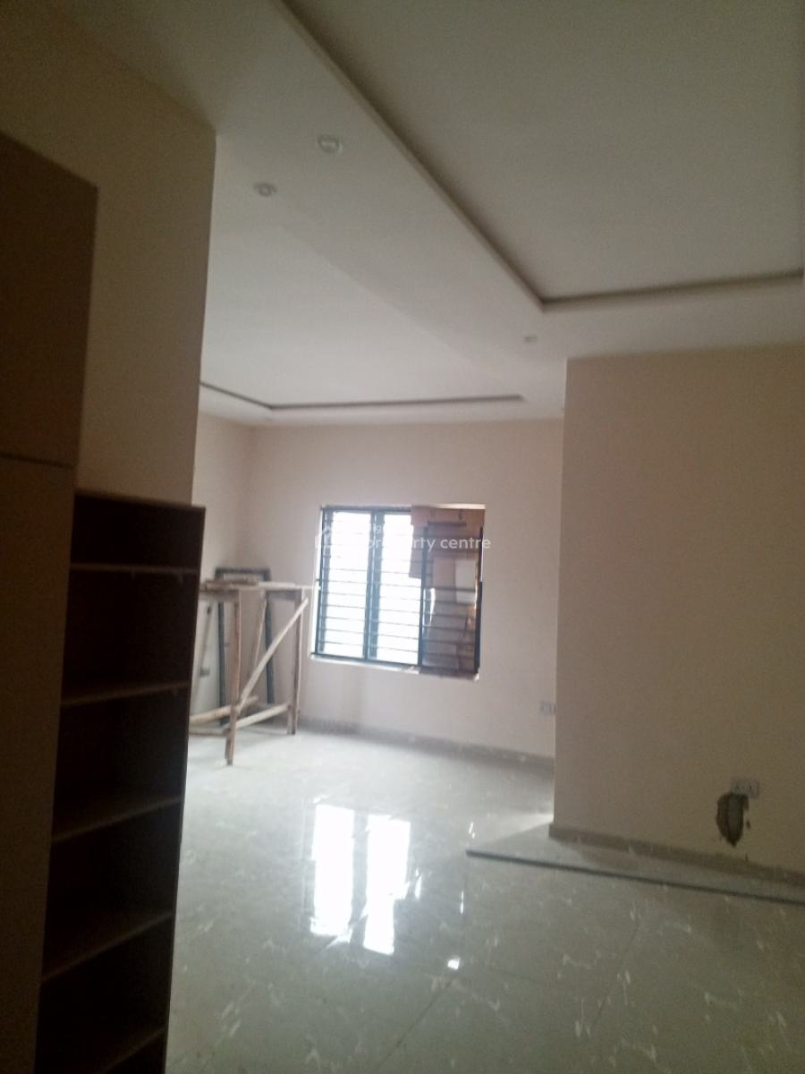 Luxury Newly Renovate 4 Bedroom Semi Detached House with Bq, Off Admiralty Way, Lekki Phase 1, Lekki, Lagos, Semi-detached Duplex for Rent