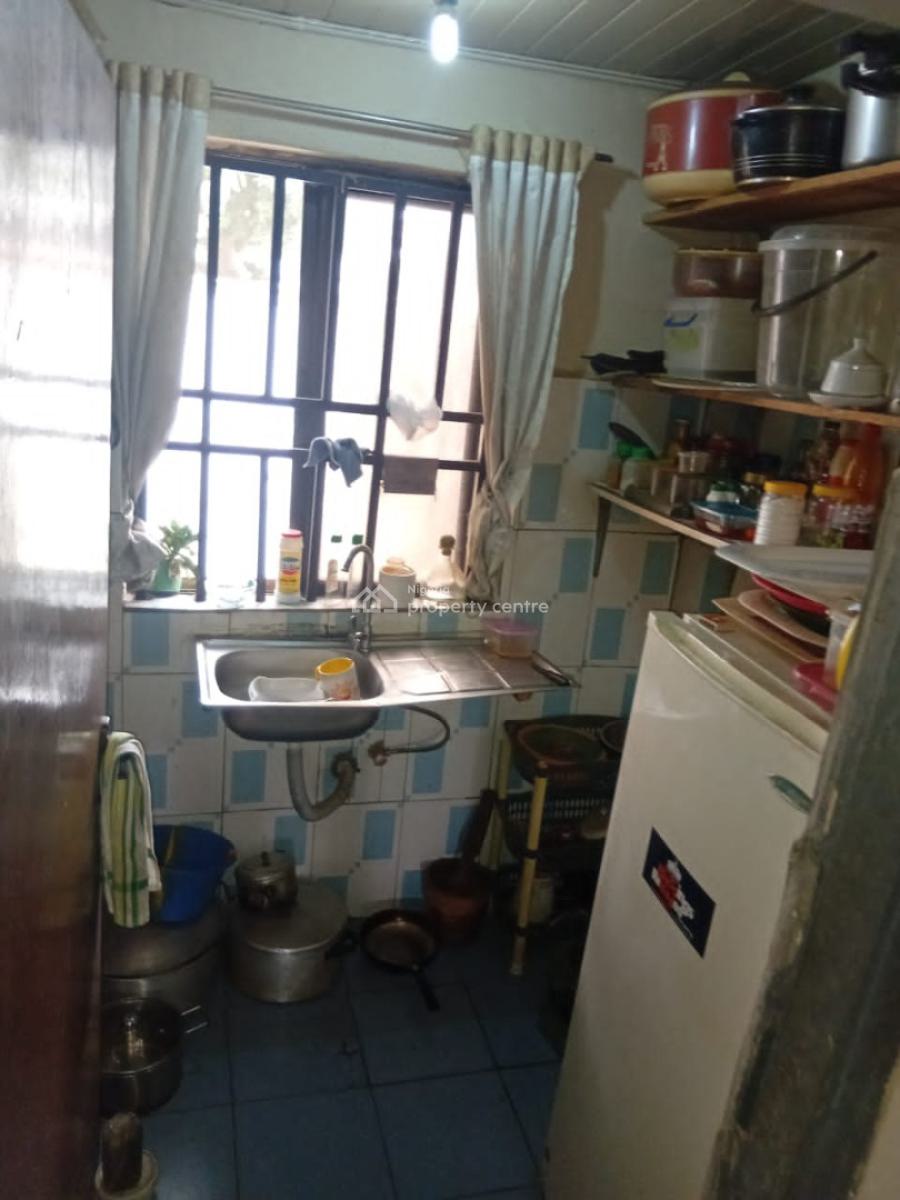 Spacious 1 Bedroom Flat, Asokoro District, Abuja, Mini Flat (room and Parlour) for Rent