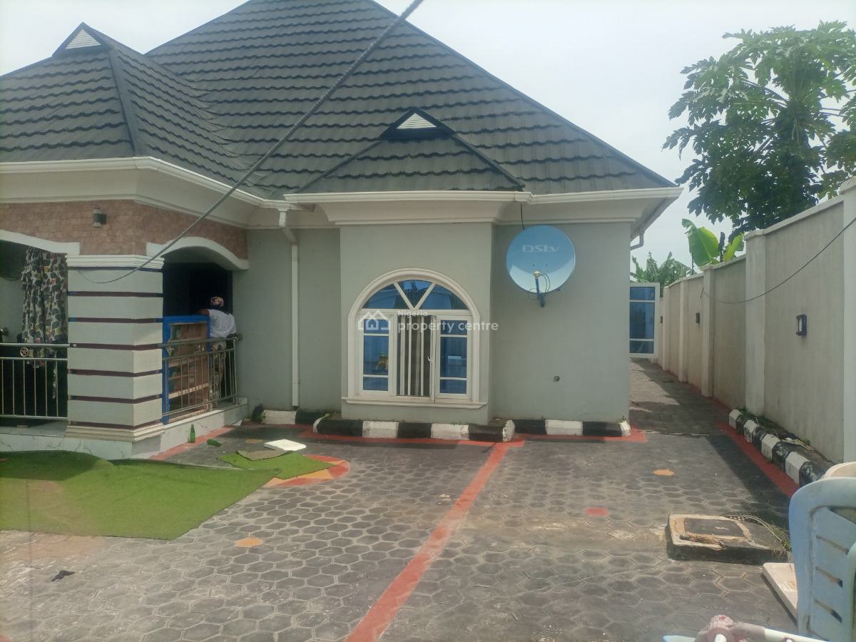 Luxury 3 Bedroom Bungalow, Ayekale Area, Osogbo, Osun, Detached Bungalow for Sale
