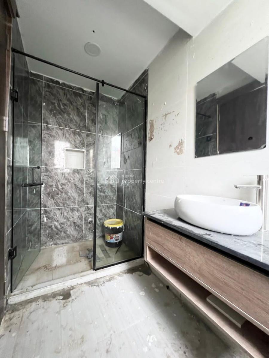 Fully Serviced 2 Bedroom Apartment with Elevator & Swimming Pool., Ikate, Lekki, Lagos, Flat / Apartment for Sale