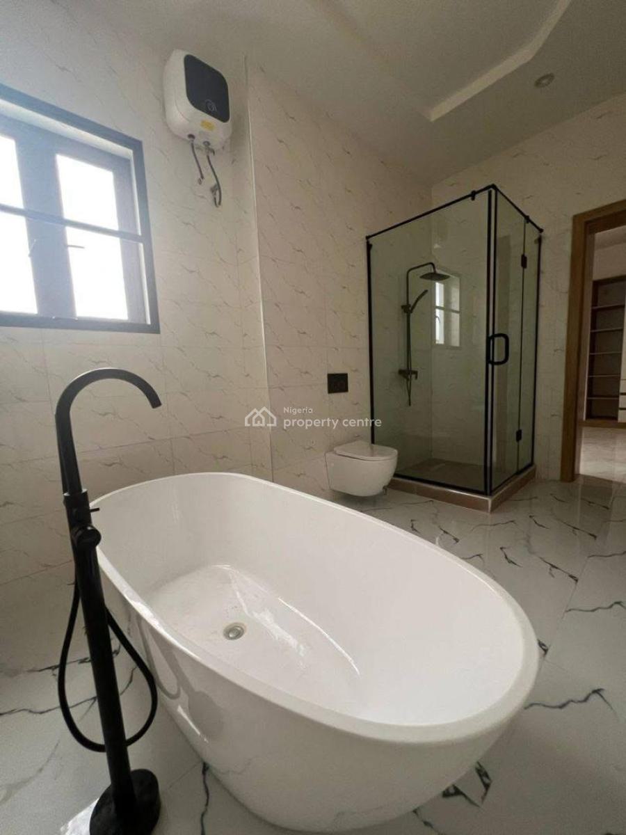 Spacious 5 Bedroom Duplex in a Serene Environment, Lekki Phase 1, Lekki, Lagos, House for Rent