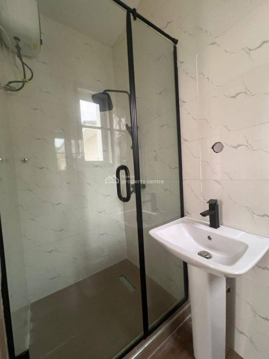 Spacious 5 Bedroom Duplex in a Serene Environment, Lekki Phase 1, Lekki, Lagos, House for Rent