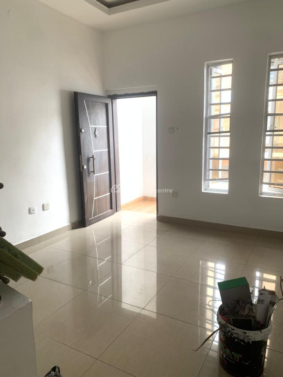 2 Bedrooms Apartment at Carcases Level, Ikate, Lekki, Lagos, Flat / Apartment for Sale