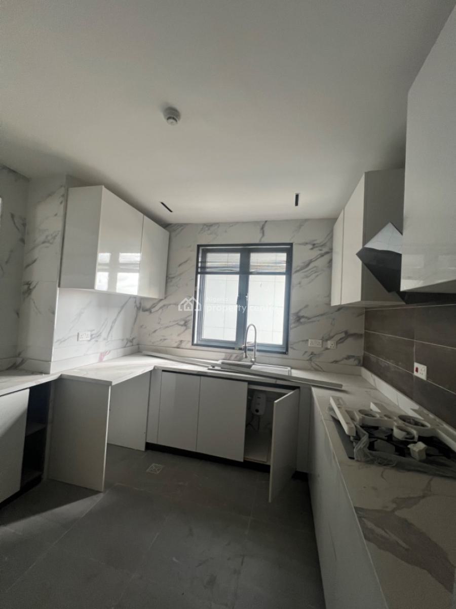 Luxury Units 2 Bedroom Apartment, Lekki Phase 1, Lekki, Lagos, Flat / Apartment for Rent