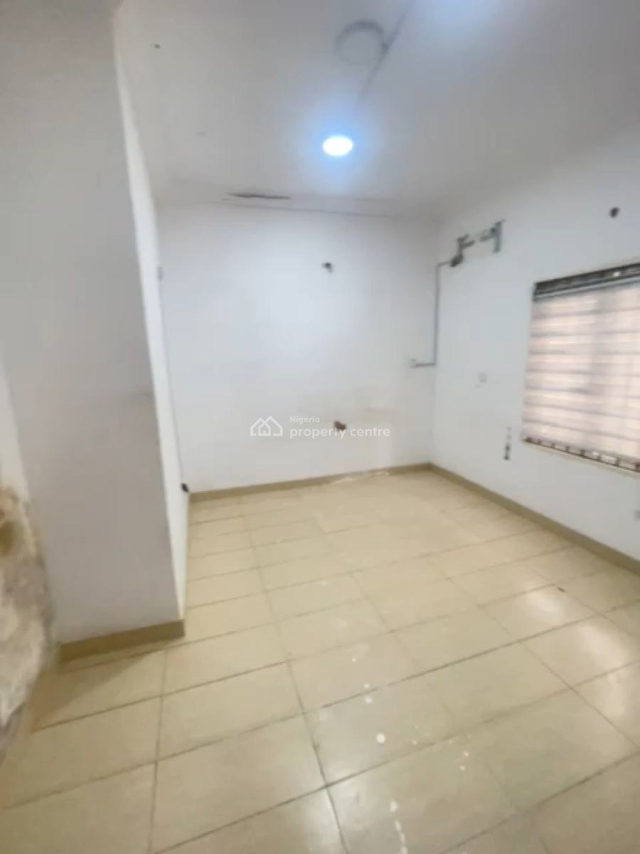 Mini Flat, Off Admiralty Way, Lekki Phase 1, Lekki, Lagos, Mini Flat (room and Parlour) for Rent