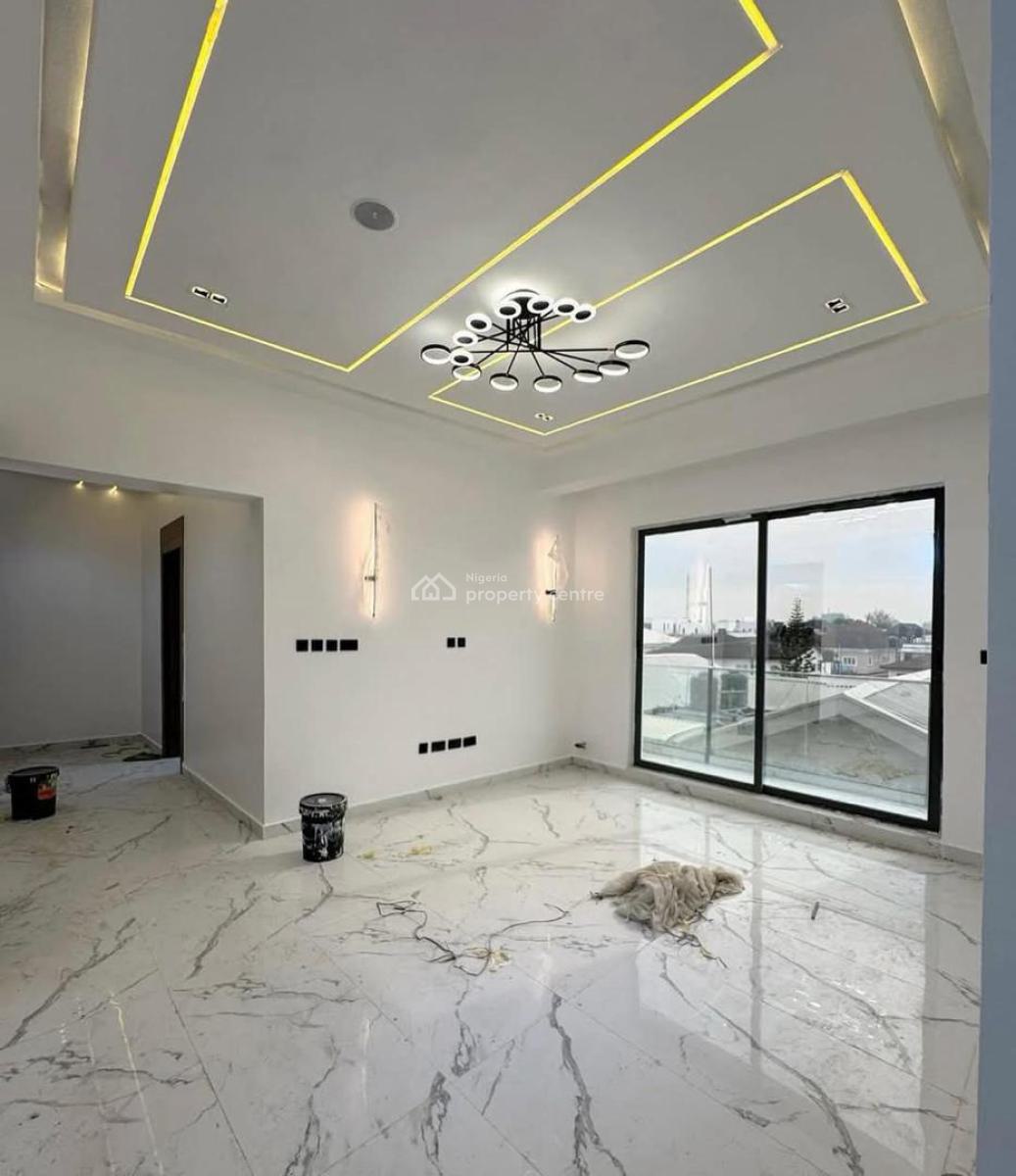 Luxury 3 Bedroom Apartment with a General Gym, Lekki Phase 1, Lekki, Lagos, House for Sale