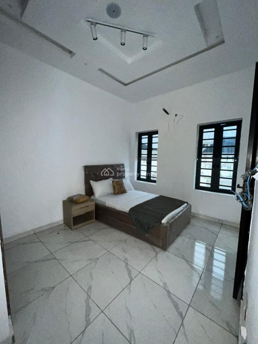 Luxury 2 Bedroom Apartment, Ologolo, Lekki, Lagos, Flat / Apartment for Sale