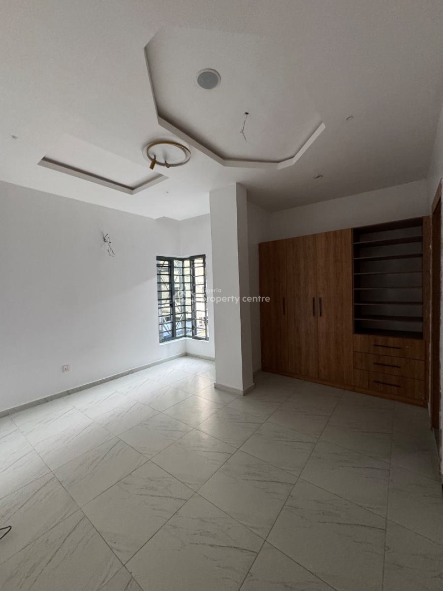 Serivced 2 Bedroom En-suite Apartment, Ikate, Lekki, Lagos, Flat / Apartment for Rent