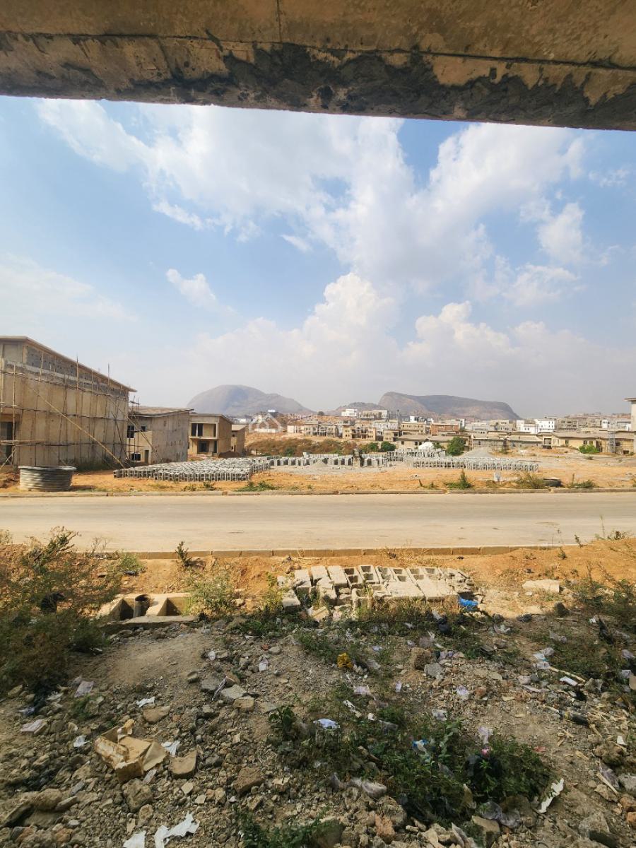 Spacious 3 Bedrooms Terraced Duplex, Army Estate (by Admiralty Estate), Asokoro District, Abuja, Terraced Duplex for Sale