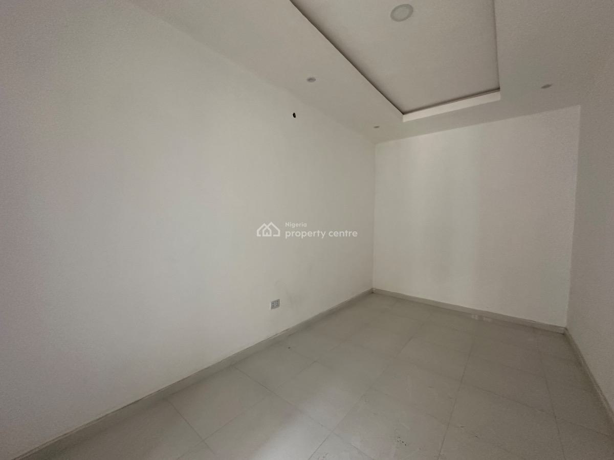Amazing 1 Bedroom Flat, By Liverpool, Apapa, Lagos, Flat / Apartment for Rent