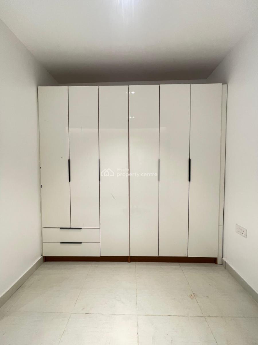 Seamless 2 Bedrooms with Pool and Gym in a Tech-savvy Neighborhood, Agungi, Lekki, Lagos, Flat / Apartment for Sale