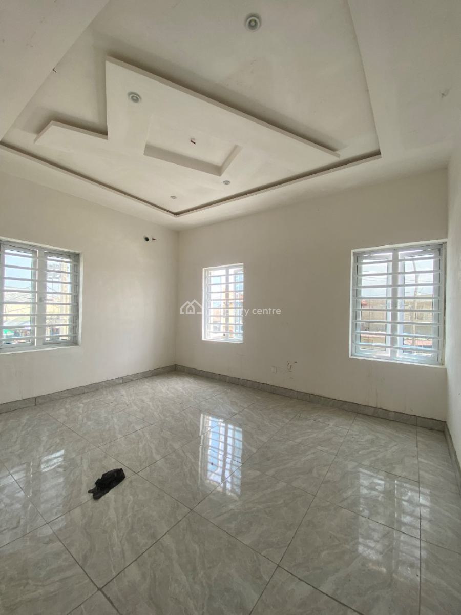 Magnificent Two Bedroom Apartment, Peaceland Area, Ogombo, Ajah, Lagos, Flat / Apartment for Rent