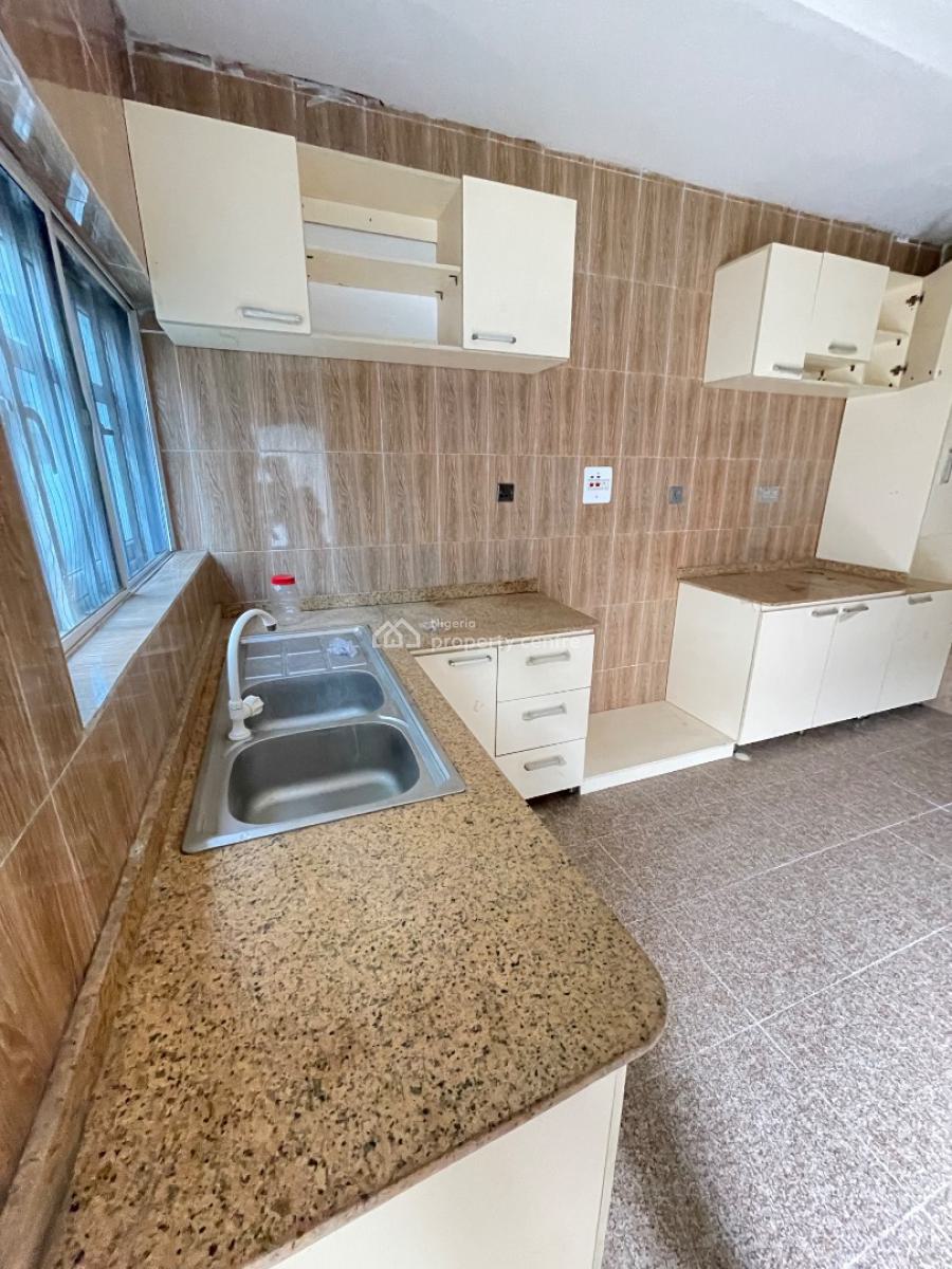 Standard 3 Bedrooms Apartment, Sangotedo, Ajah, Lagos, Flat / Apartment for Rent