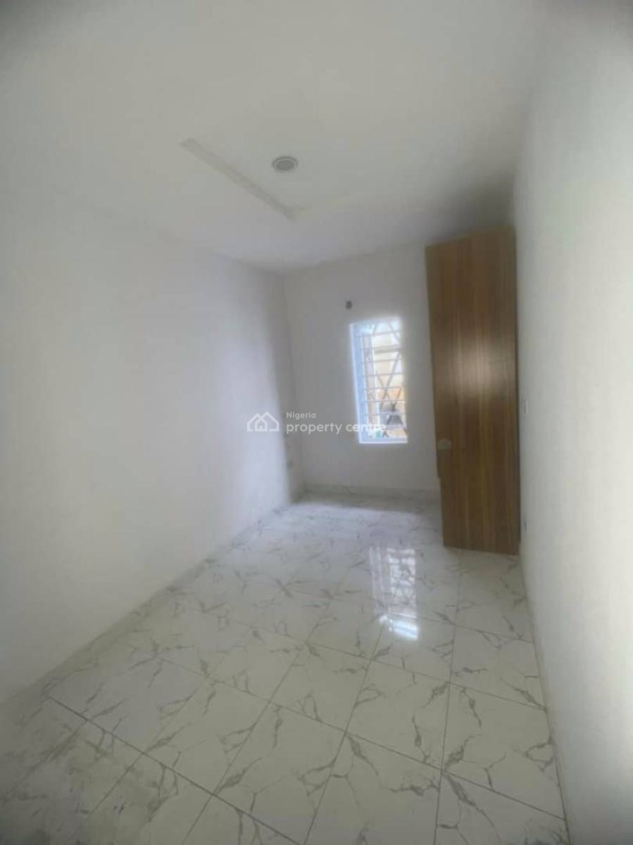 Spacious 2 Bedroom Studio Apartment Serviced, Ilasan, Lekki, Lagos, Flat / Apartment for Rent