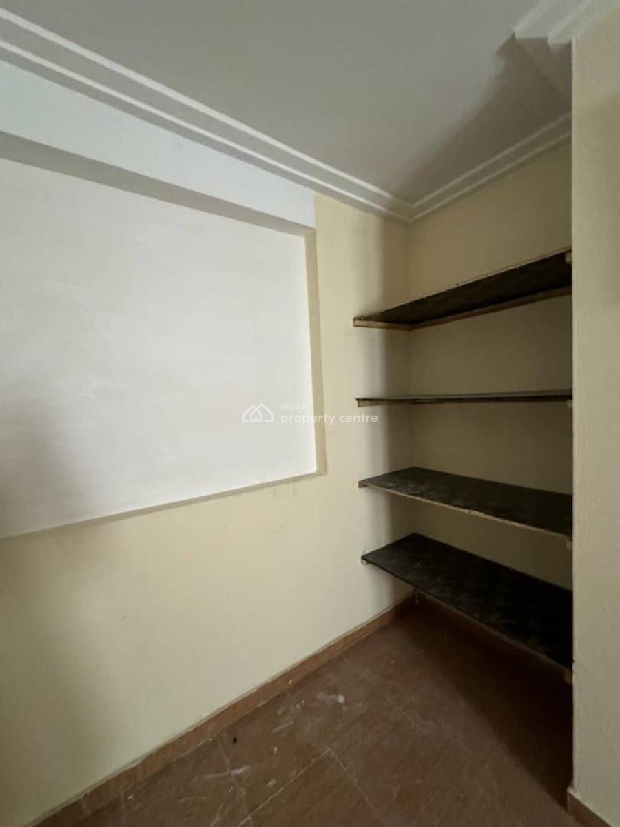 Nicely Built 3 Bedroom Apartment in a Serene Neighbourhood, Yaba, Lagos, Flat / Apartment for Sale