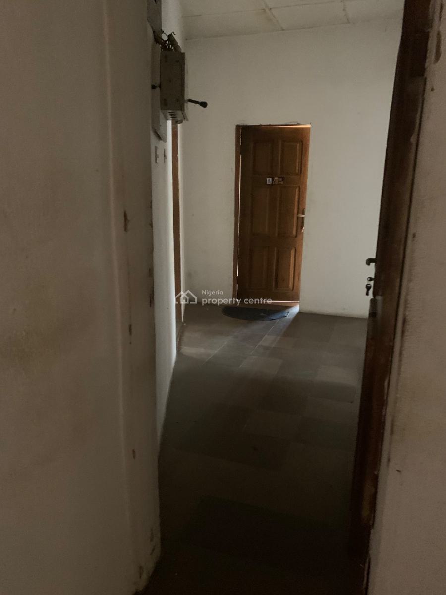 Lovely Spacious 3 Bedroom Flat, River Valley Estate, Ojodu Berger, Ojodu, Lagos, Flat / Apartment for Rent