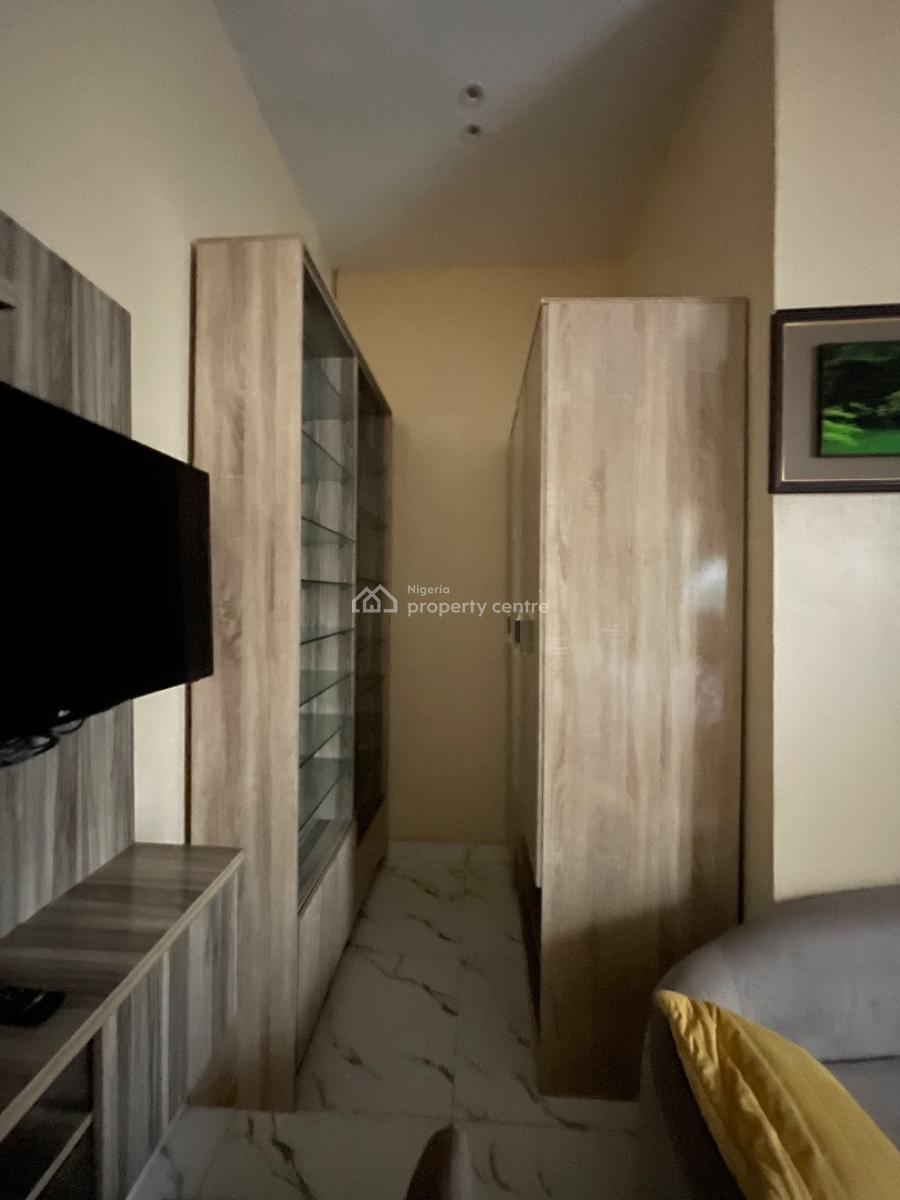 Unfurnished 3 Bedroom Terrace Duplex, Ikota, Lekki, Lagos, Terraced Duplex for Rent