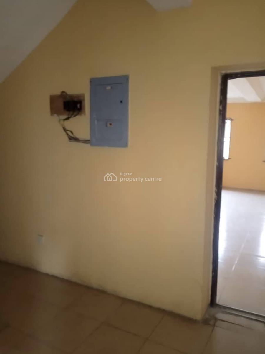 5 Bedroom Duplex, Omole Phase 1, Ikeja, Lagos, Semi-detached Duplex for Rent