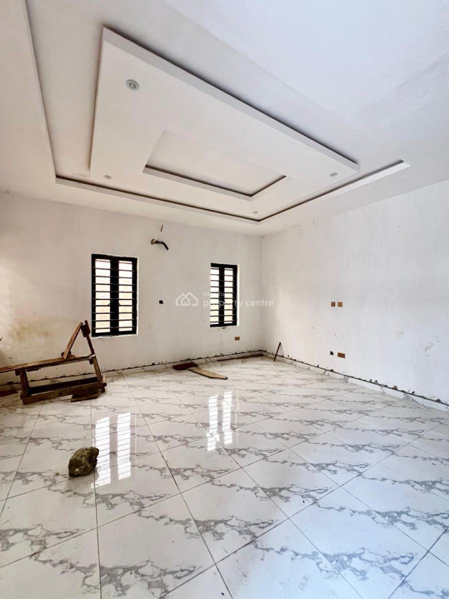 Spacious 4-bedroom Terrace with Bq, Off Freedom Way, Lekki Phase 1, Lekki, Lagos, Terraced Duplex for Sale