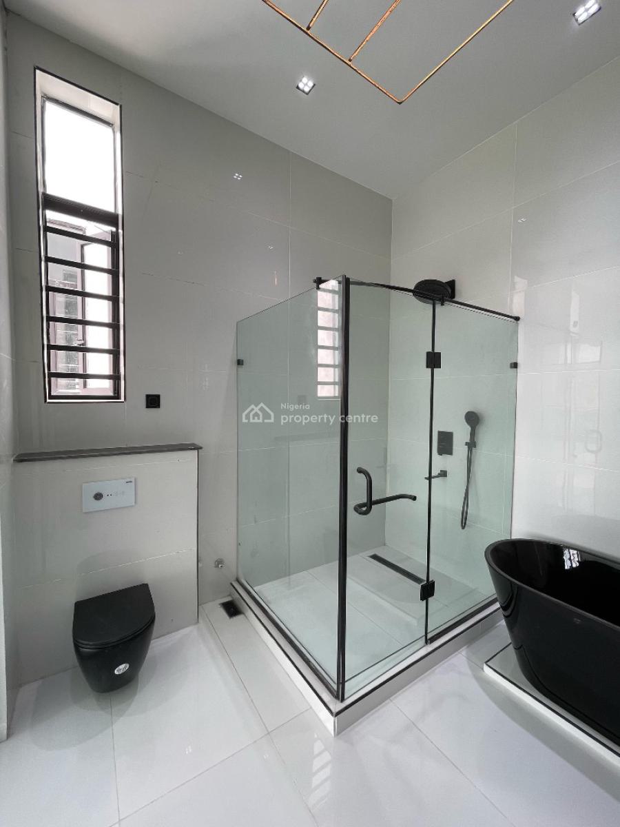 Expansive Family Entertainer in Blue Chip Locale, Chevron Toll Gate, Lekki Phase 2, Lekki, Lagos, Detached Duplex for Sale
