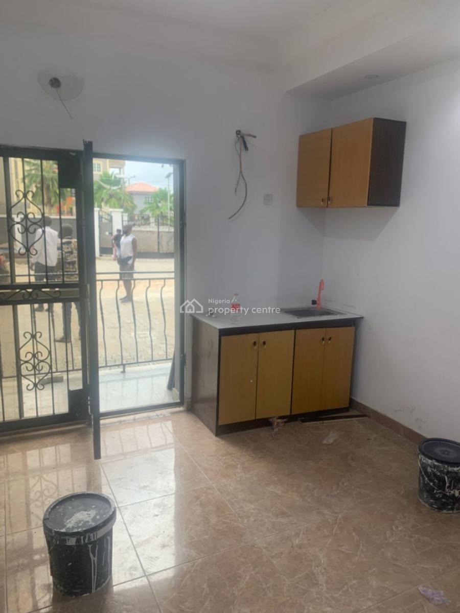Serviced Miniflat, Osapa, Lekki, Lagos, Mini Flat (room and Parlour) for Rent