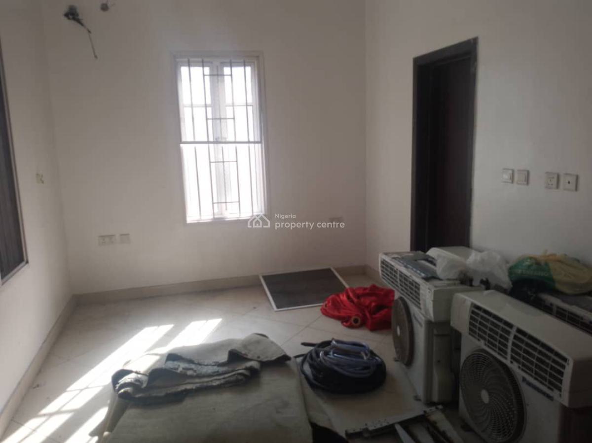 5 Bedrooms Semi Detached Self Service Self Compound Duplex, Lekki Phase 1, Lekki, Lagos, House for Rent