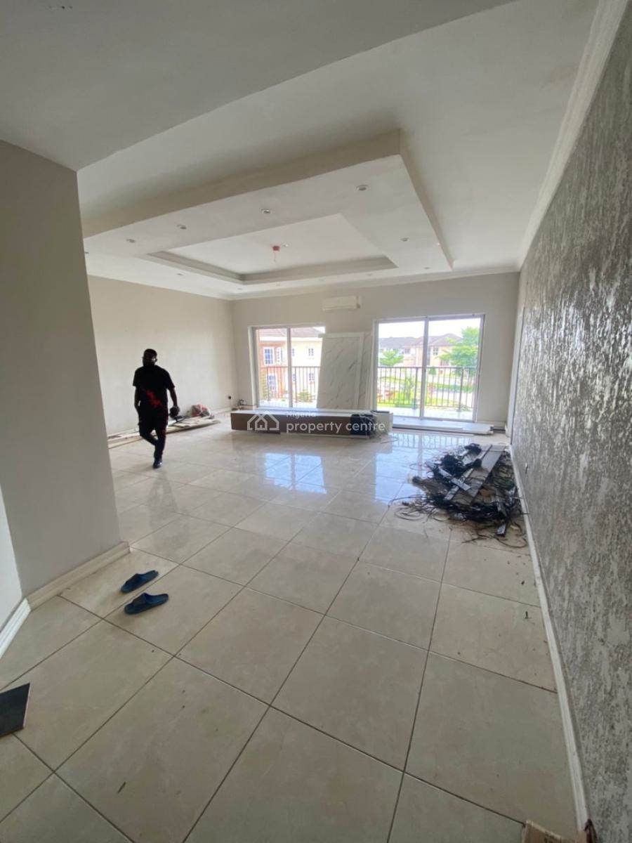 Fully Serviced and Spacious 3 Bedroom Apartment, Pinnock Beach Estate, Osapa, Lekki, Lagos, Flat / Apartment for Rent