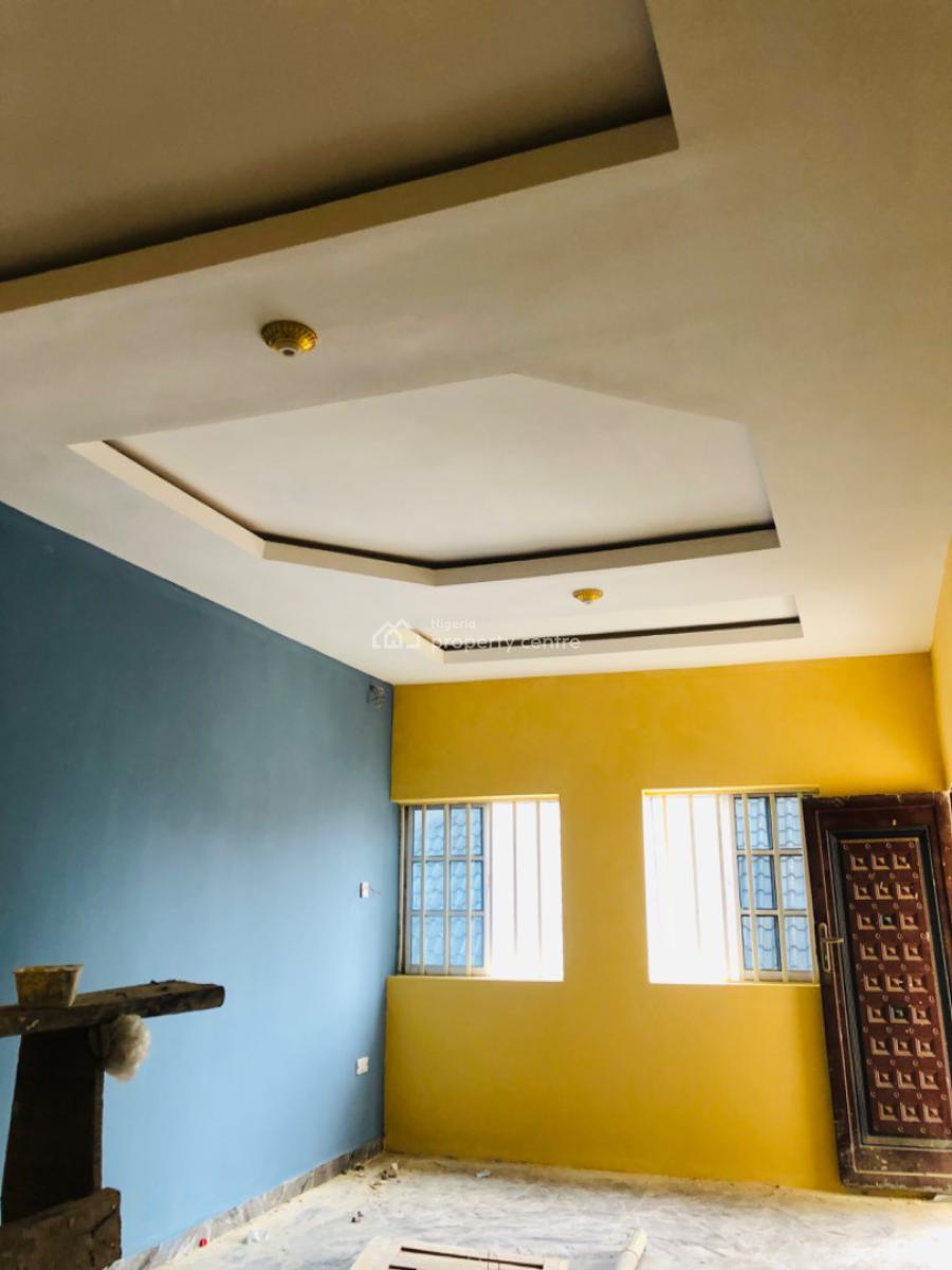 2 Bedrooms Flat, Makogi, Magboro, Ogun, Flat / Apartment for Rent