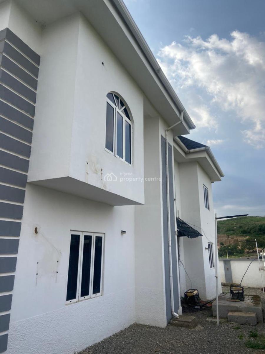 a Fully Detached Modern 5 Bedroom Duplex, Guzape District, Abuja, Detached Duplex for Sale