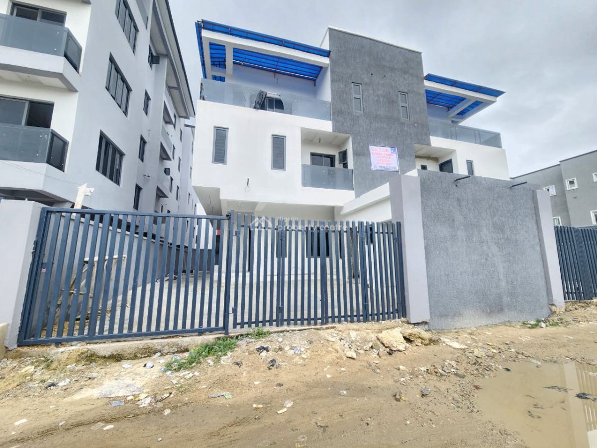 3 Bedroom Semi-detached Duplex with Bq, Lekki Phase 1, Lekki, Lagos, Semi-detached Duplex for Sale
