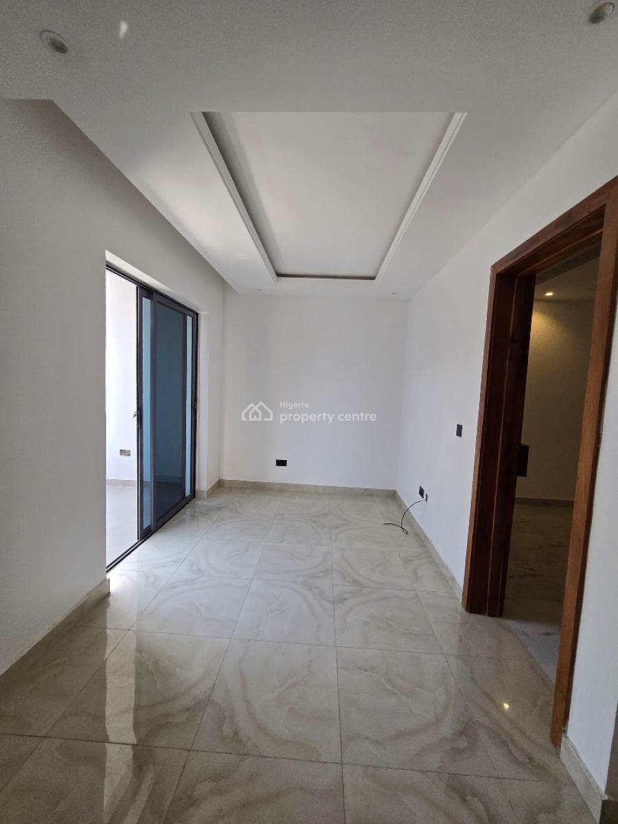 2 Bedroom Maisonette with Pool & Gym., Lekki Phase 1, Lekki, Lagos, House for Sale