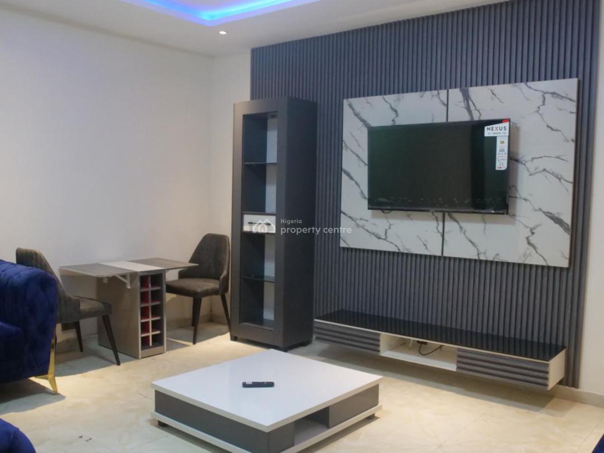 Fully Furnished 2 Bedroom Apartment, Off Freedom Way, Lekki Phase 1, Lekki, Lagos, Flat / Apartment Short Let