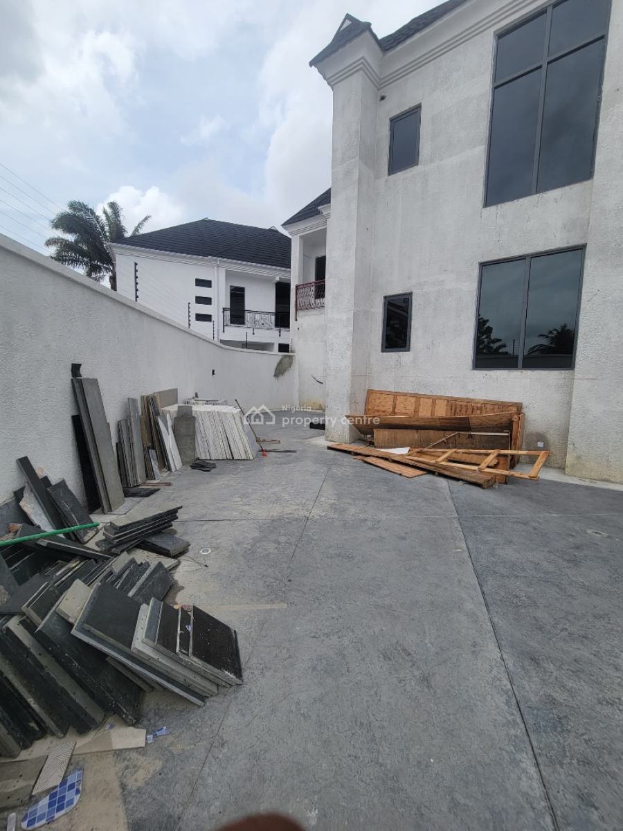 Self Serviced 3 Bedroom Available, Lekki Phase 1, Lekki, Lagos, Flat / Apartment for Rent