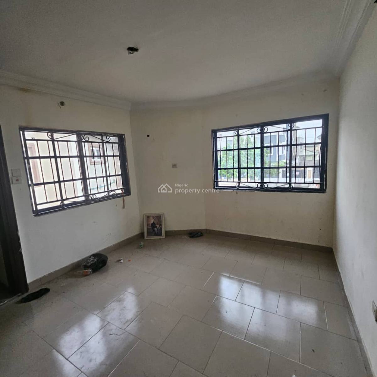 Tastefully Finished Spacious 2 Bedroom Apartment, Gra Phase 2, Magodo, Lagos, Flat / Apartment for Rent