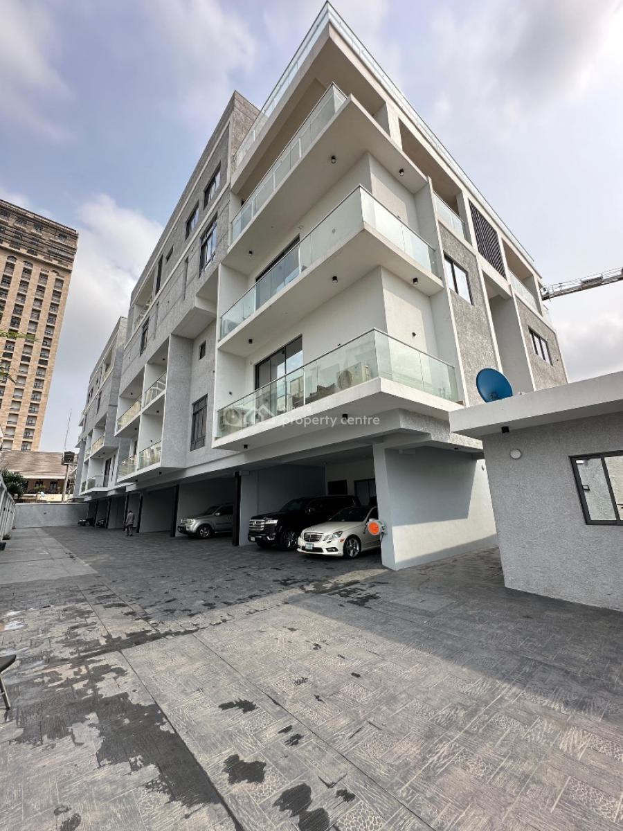 Waterfront 5 Bedroom Penthouse with 2bqs, Ikoyi, Lagos, Block of Flats for Sale
