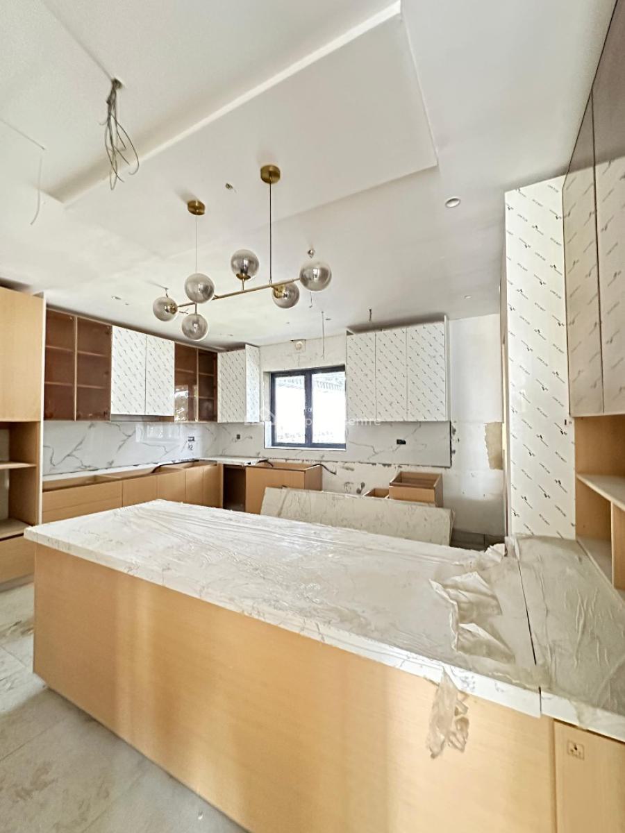 Luxuriously Built 4 Bedroom Maisonette with Pool, Gym and Bq, Old Ikoyi, Ikoyi, Lagos, Block of Flats for Sale