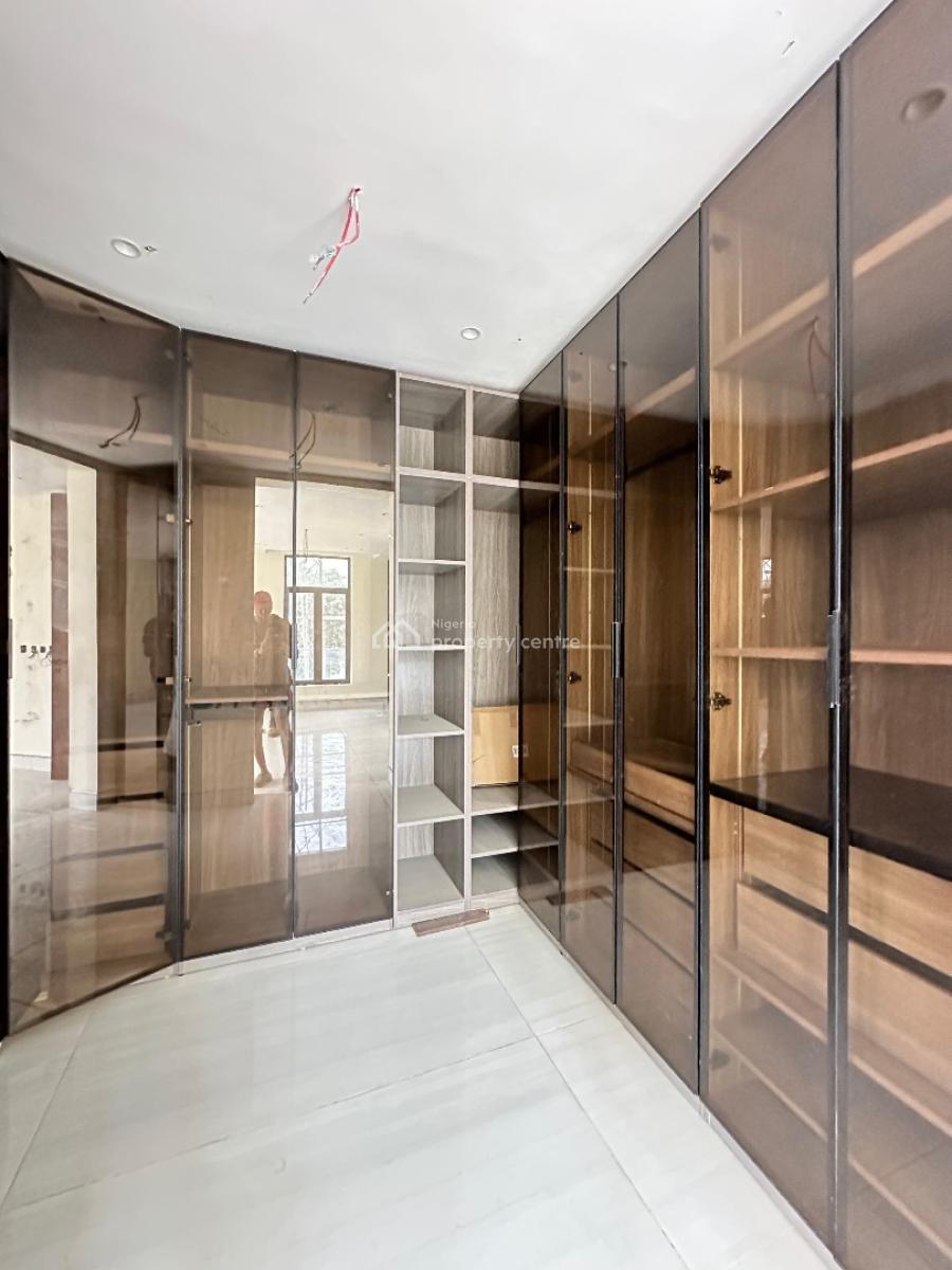 Luxuriously Built 4 Bedroom Maisonette with Pool, Gym and Bq, Old Ikoyi, Ikoyi, Lagos, Block of Flats for Sale