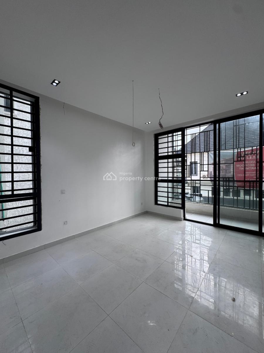 Elegant and Luxurious 2 Bedrooms Apartment in a Secured Estate, Ologolo, Lekki, Lagos, House for Sale