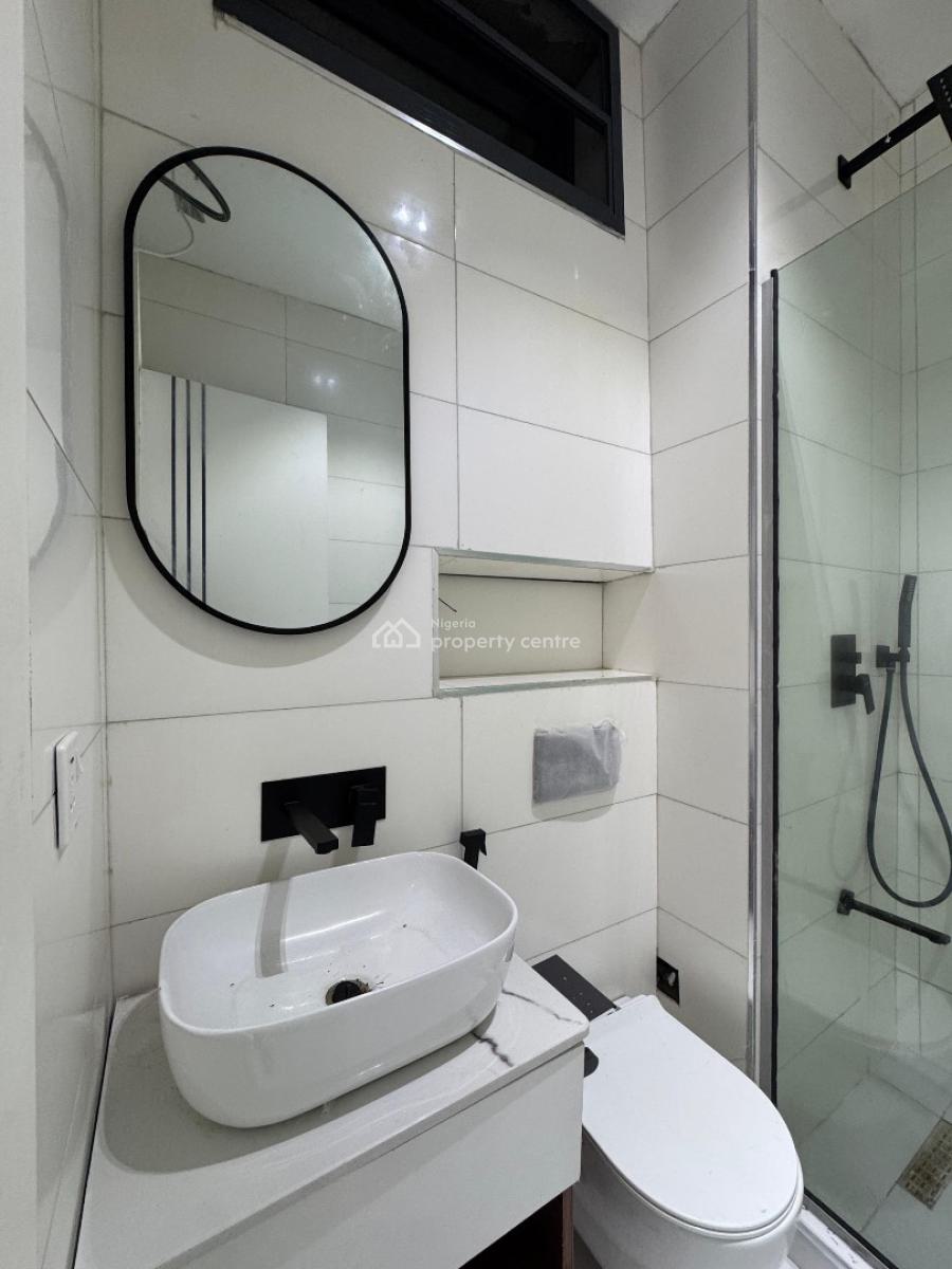 Elegant and Luxurious 2 Bedrooms Apartment in a Secured Estate, Ologolo, Lekki, Lagos, House for Sale