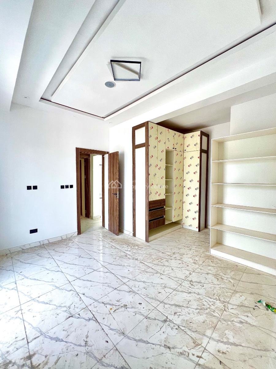 Luxury 2 Bedroom Apartment with Elevator & Swimming Pool, Off Admiralty Way, Lekki Phase 1, Lekki, Lagos, Flat / Apartment for Sale