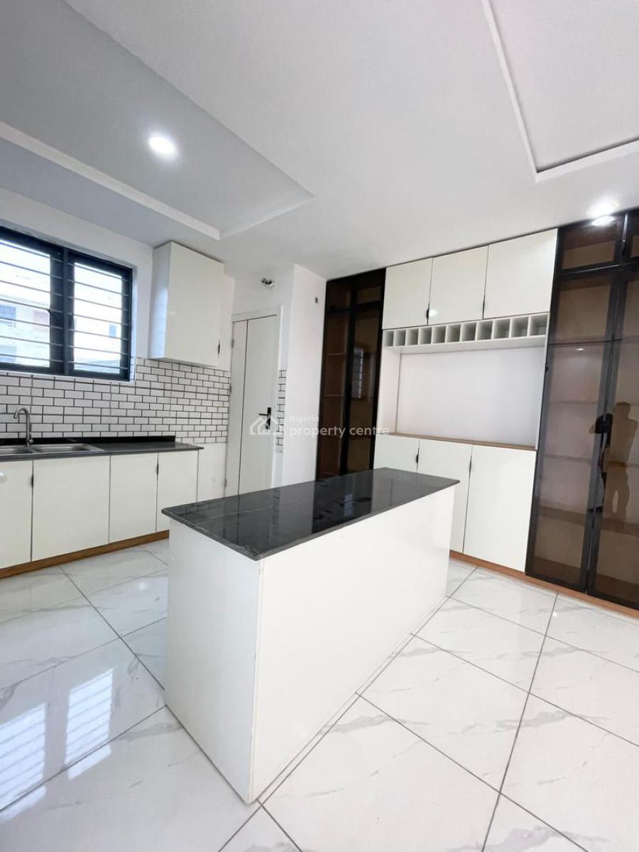 Luxurious 2 Bedrooms Apartments with Swimming Pool & Gym, Ikate, Lekki, Lagos, Flat / Apartment for Sale