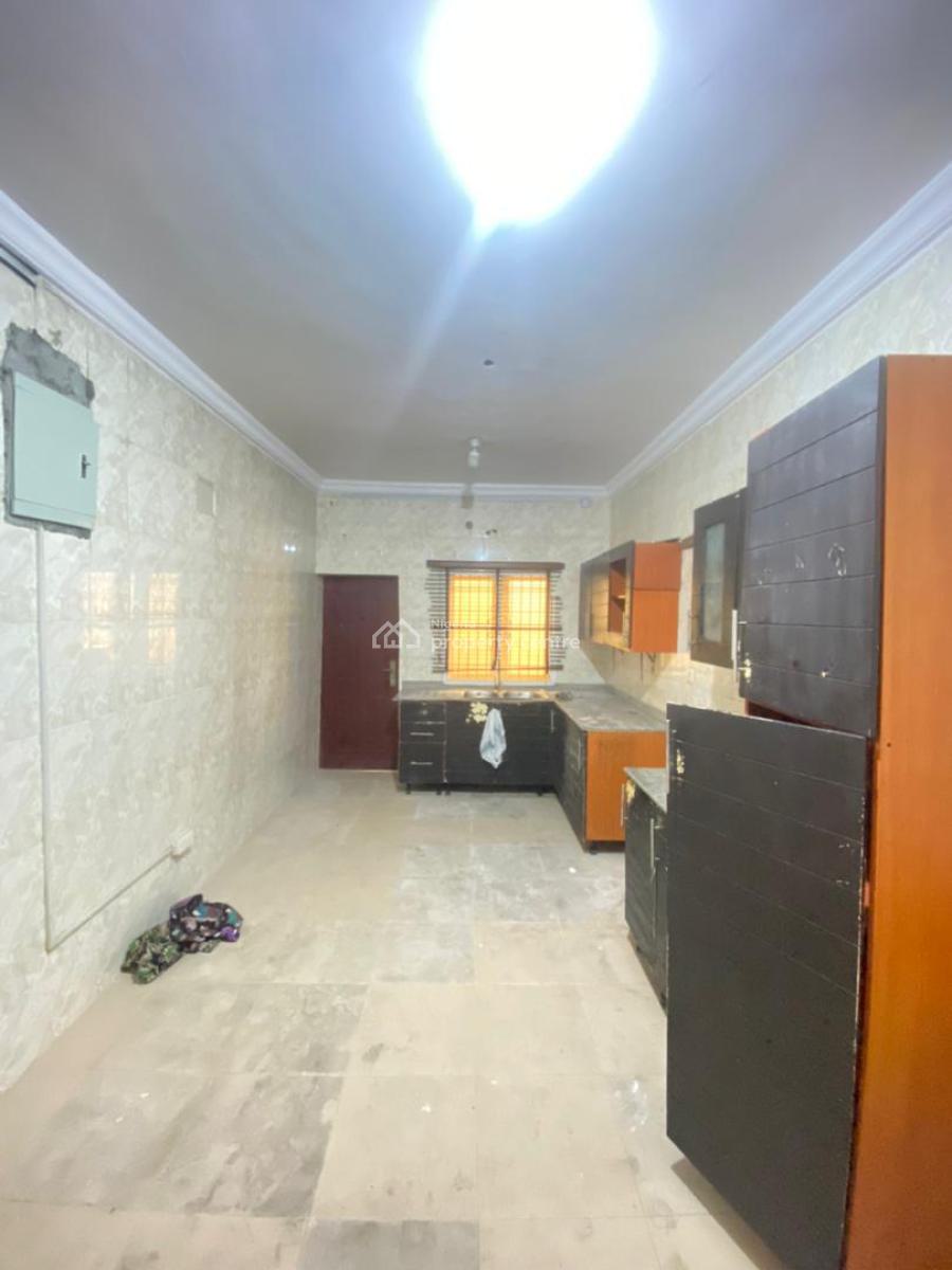 3 Bedroom Flat, Lekki Phase 1, Lekki, Lagos, Terraced Duplex for Rent