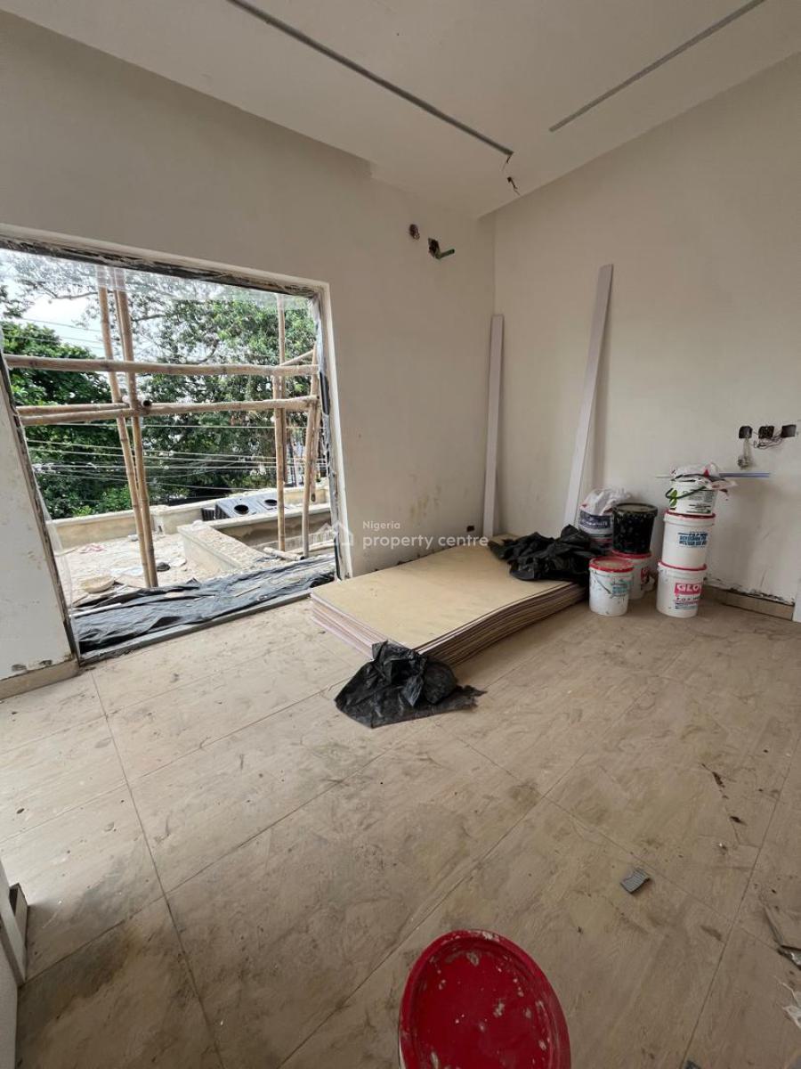 3 Bedrooms Apartment with Bq and Elevator, Ikeja Gra, Ikeja, Lagos, Flat / Apartment for Sale