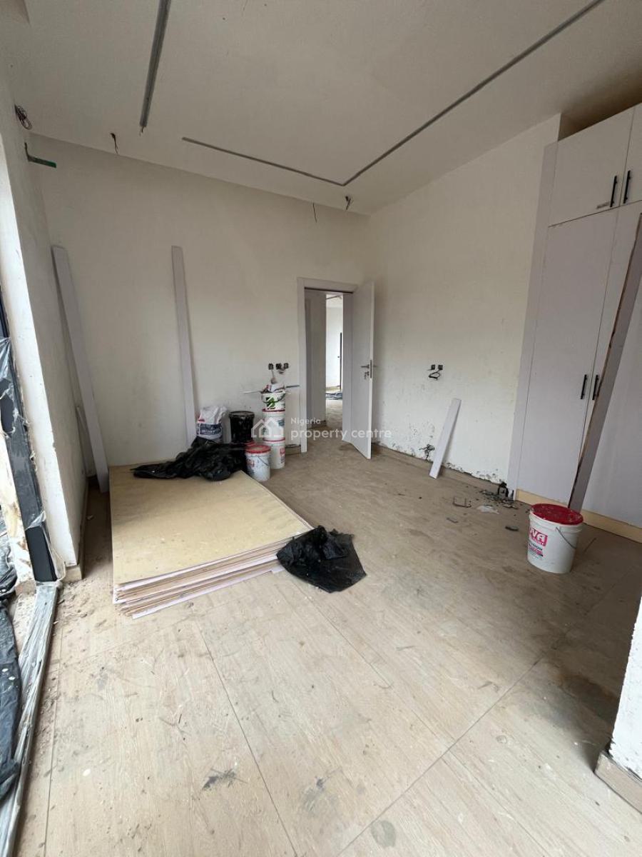 3 Bedrooms Apartment with Bq and Elevator, Ikeja Gra, Ikeja, Lagos, Flat / Apartment for Sale