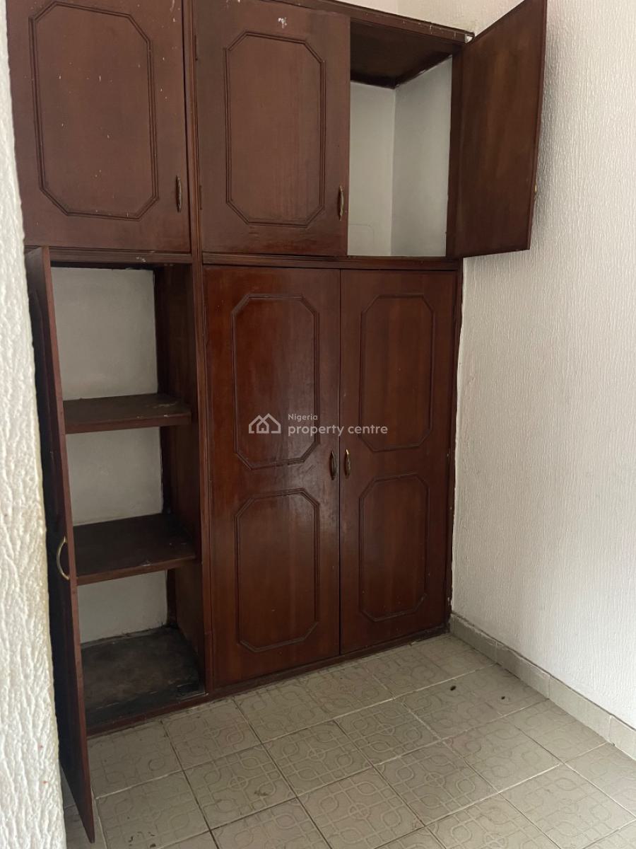Three Bedroom Penthouse, Lekki Phase 1, Lekki, Lagos, Flat / Apartment for Rent