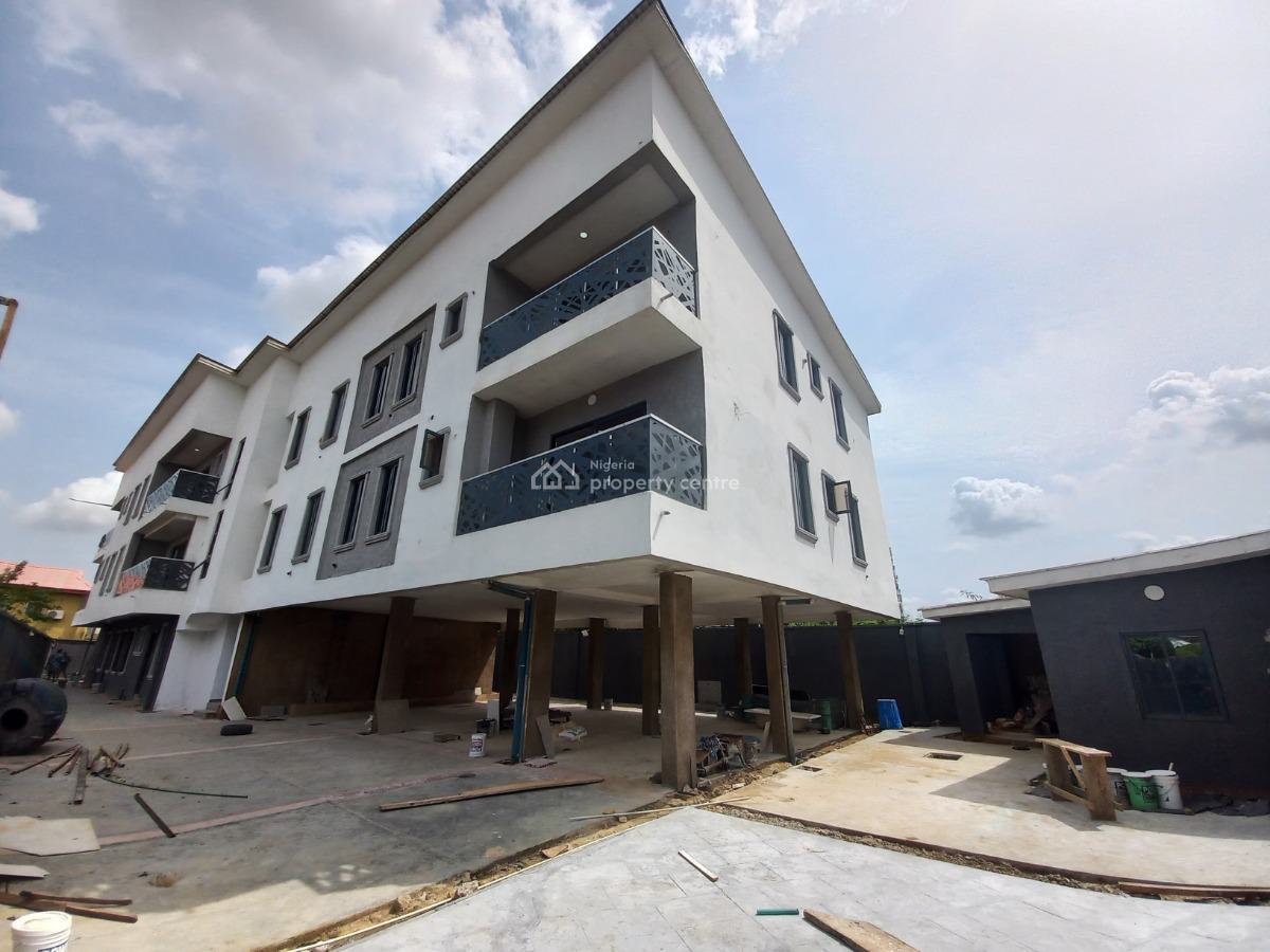 Newly Built 2 Bedroom Apartment, Maryland, Lagos, Flat / Apartment for Sale