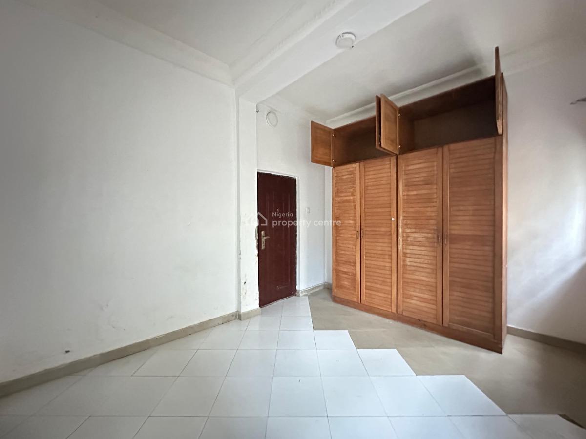 Nicely Used 2 Bedroom Flat Available Inside an Estate, Eleganza Garden Estate Opposite Vgc, Vgc, Lekki, Lagos, Flat / Apartment for Rent