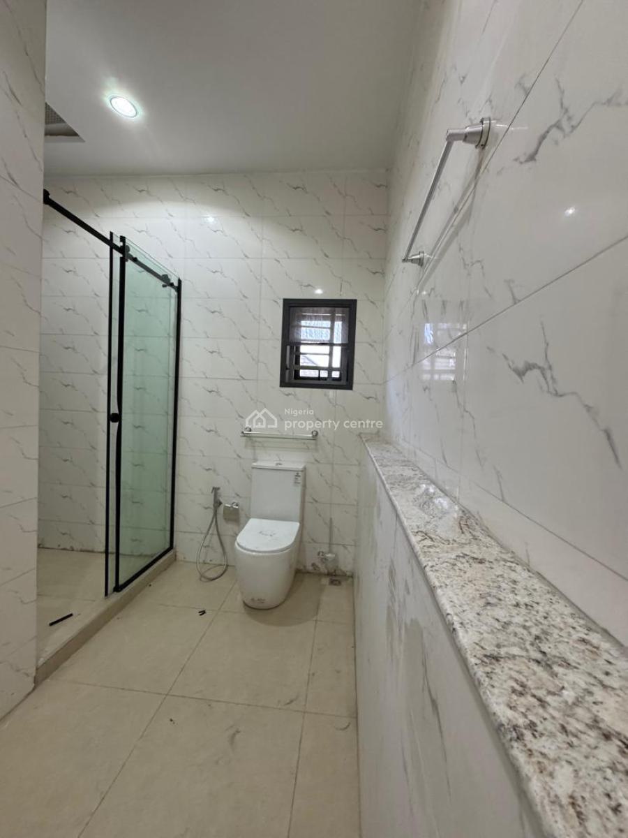Luxury 4 Bedrooms Terraced Duplex, Guzape District, Abuja, Terraced Duplex for Rent
