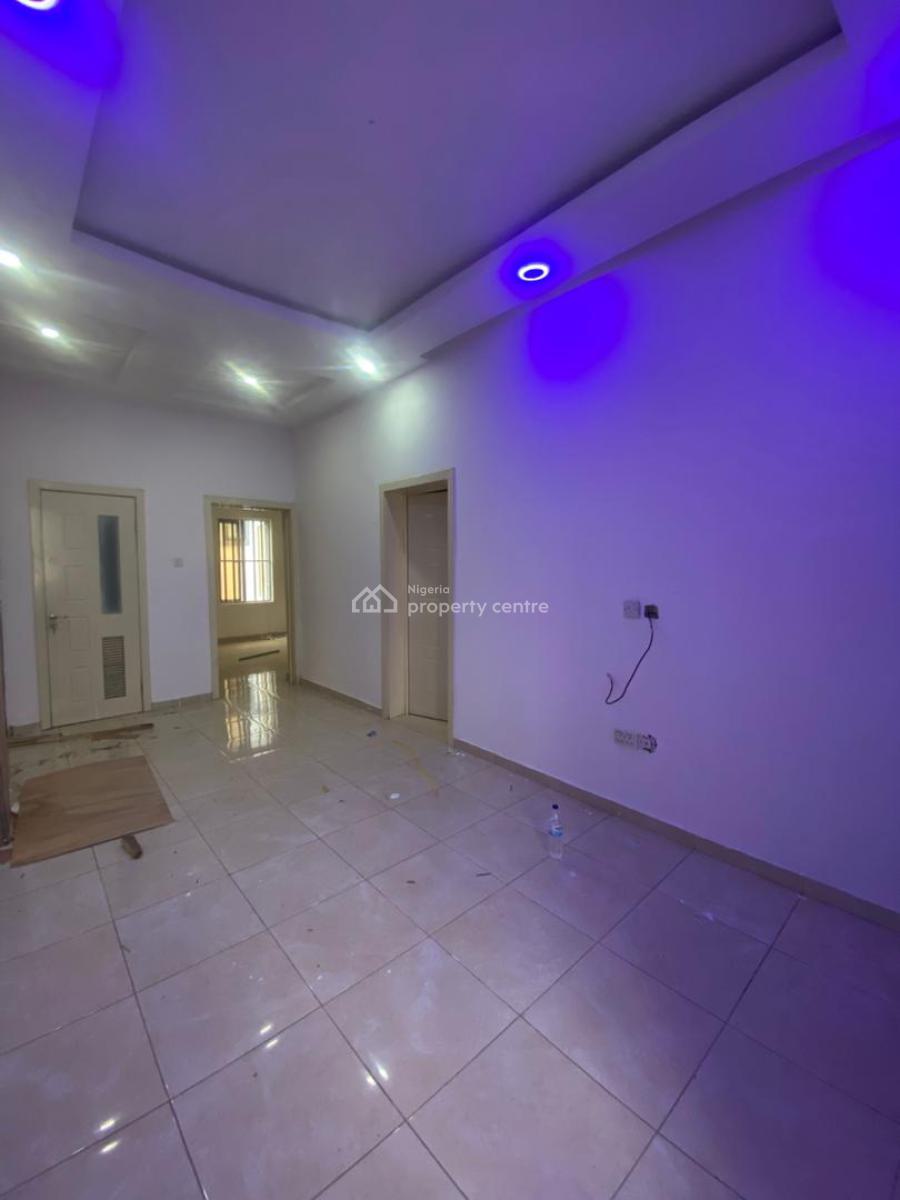 Luxury 2 Bedrooms Apartment with 3 Persons Sharing The Kitchen, Osapa London, Lekki, Lagos, Flat / Apartment for Rent